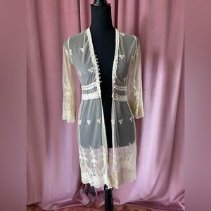 Elegant Cream Lace Duster Kimono